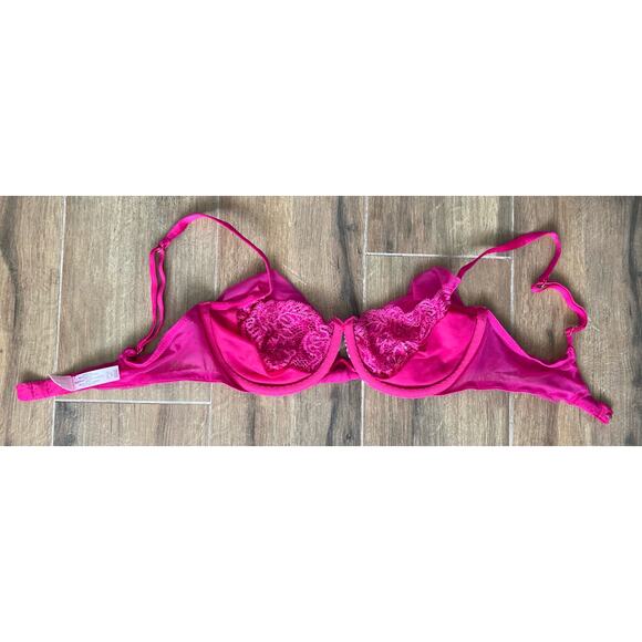 Vintage y2k NWOT Victoria's Secret Bra 34C Pink Lace - Picture 9 of 11